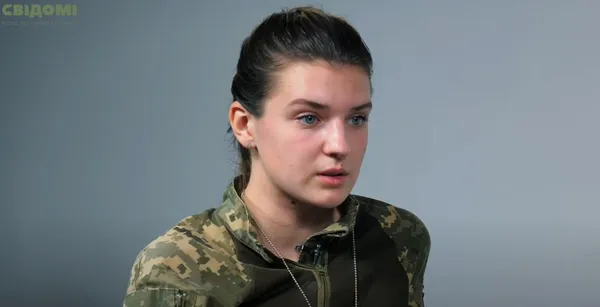 «Є дівчата, які показують легку поведінку», – захисниця 100-ої бригади розповіла про секс у війську