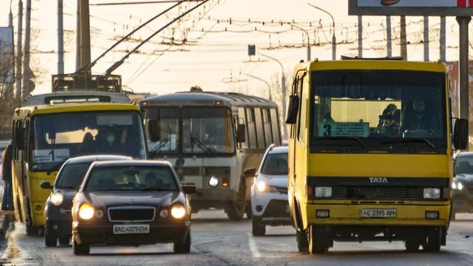У Луцьку ліквідували Службу автомобільних перевезень, яка 13 років нічого не робила