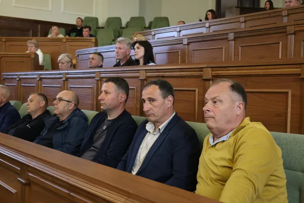 Голова Волинської ОДА Іван Рудницький зустрівся з аграріями: що обговорили (фото)