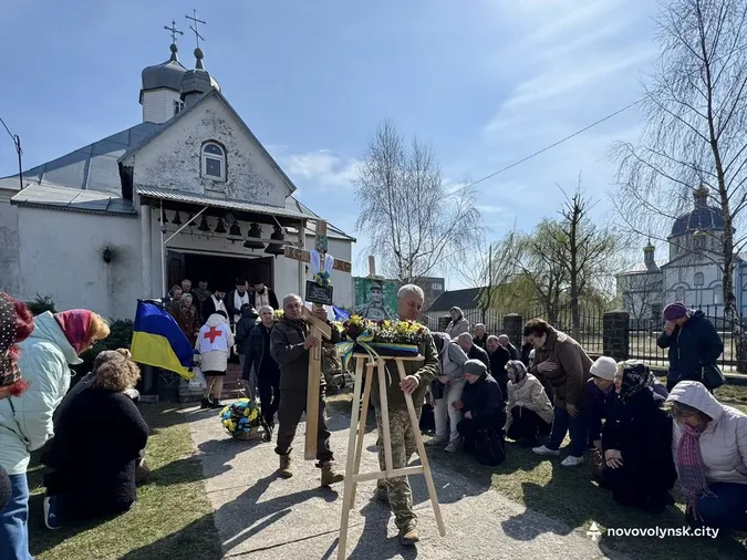 Навіки в строю: на Волині попрощалися з захисником Василем Шиленіним