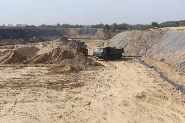 Сміттєвий полігон у Володимирі запустять до кінця року (фото)