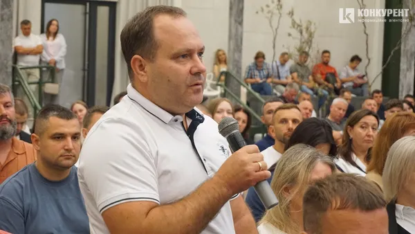 У Луцьку влада зустрілась із бізнес-спільнотою для обговорення святкування 600-річчя з’їзду монархів (фото)