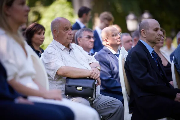 Лікар Волинської обласної лікарні став «заслуженим» (фото)