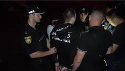 В автобусі «Луцьк-Ужгород» впіймали вбивцю зі зброєю (відео)