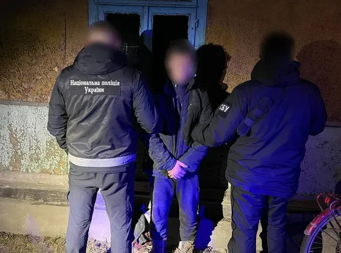 На Волині 15-річного підлітка, який спалив авто військового, звільнили від покарання