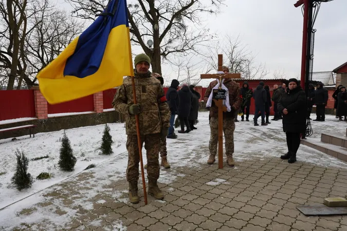 Громада на Волині попрощалася з Героєм Іваном Доценком (фото)