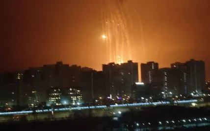 Вибухи на Троєщині: росіяни намагаються зруйнувати ТЕЦ-6
