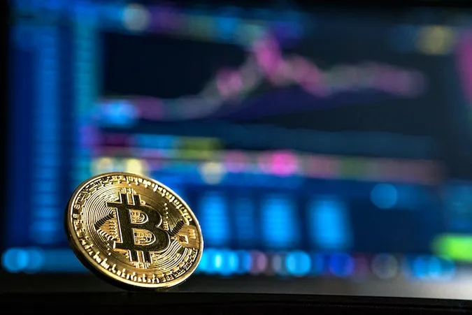 Bitcoin вже 40 тисяч – експерти пояснюють чому