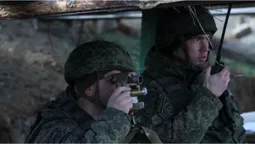 Окупанти скинули на Маріуполь невідому отруйну речовину,  – Азов (відео)