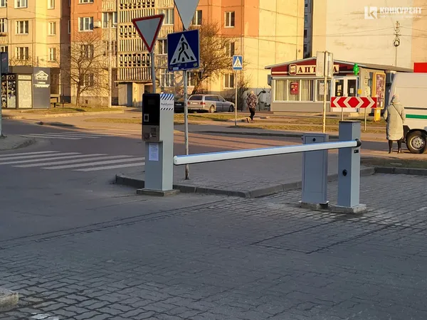У Луцьку за годину парковки доведеться платити 50 гривень: де саме (фото)