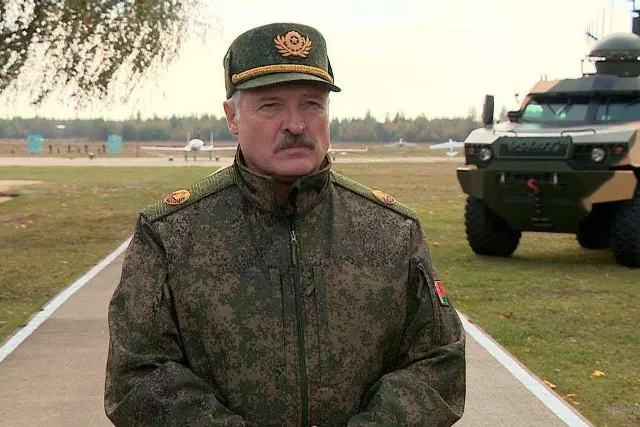 У білорусів немає армії для наступу, – керівник білоруського кризового центру (відео)