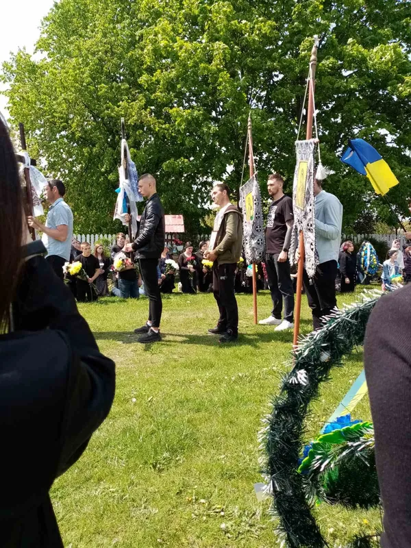 Загинув під Бахмутом: у Колківській громаді попрощались з захисником Володимиром Жучком (фото)