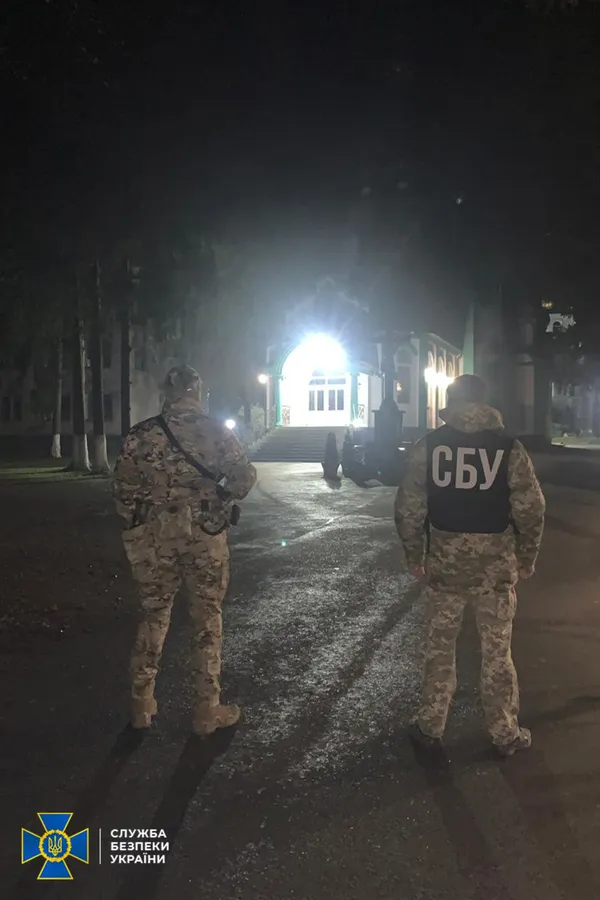 СБУ проводить обшуки у монастирях УПЦ МП у трьох областях