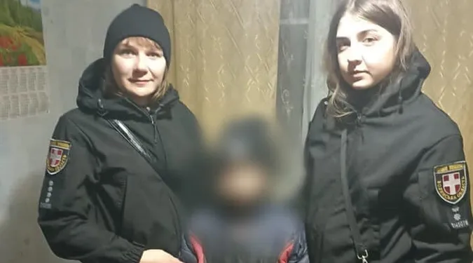 На Волині пів ночі з собаками шукали дівчинку, яка чомусь втекла з дому (фото)