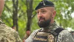 Нагороди, відзнаки та подарунки: воїнів-танкістів з 14-ї ОМБр вітали з професійним святом (фото)