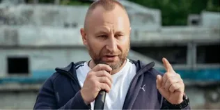 Директор департаменту молоді та спорту Луцькради Володимир Захожий іде з посади