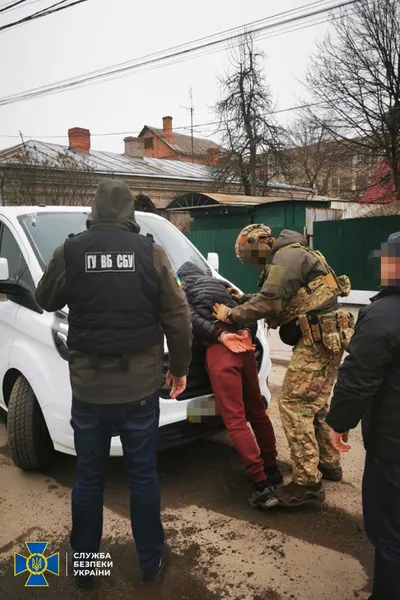 У Вінниці затримали агента РФ, який вербував «зеків» до ПВК «Вагнер» (фото, відео)