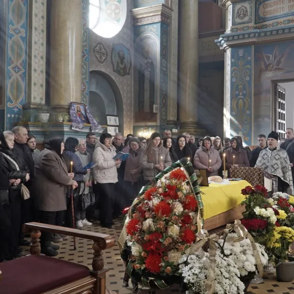 Назавжди 24: у Володимирі попрощалися із Захисником Олександром Бичком (фото)
