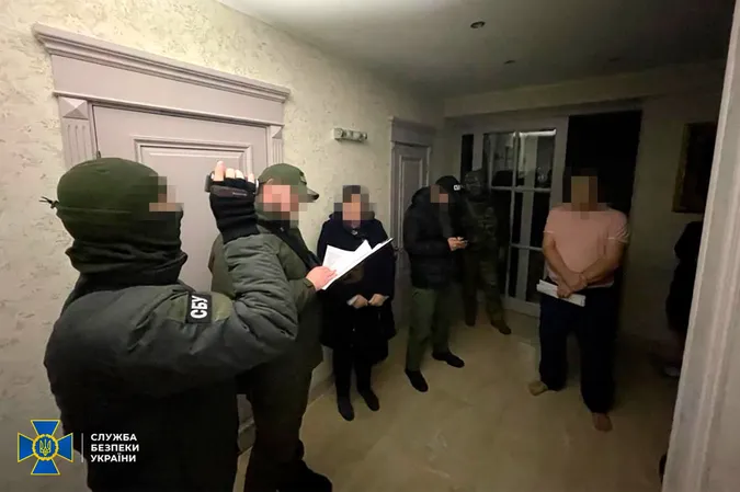 Фірми дружини Медведчука фінансували російських силовиків (фото)
