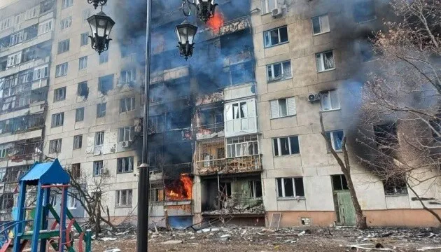 Ворог хоче оточити українських військових у районі Лисичанська, – Генштаб