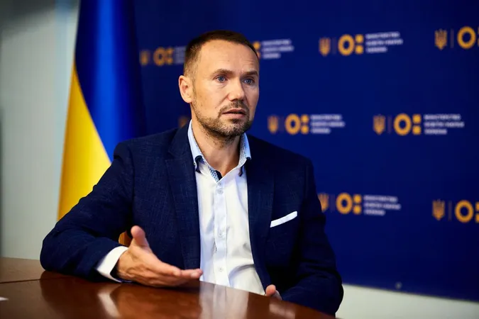 Цього року 550 учасників ЗНО набрали 200 балів
