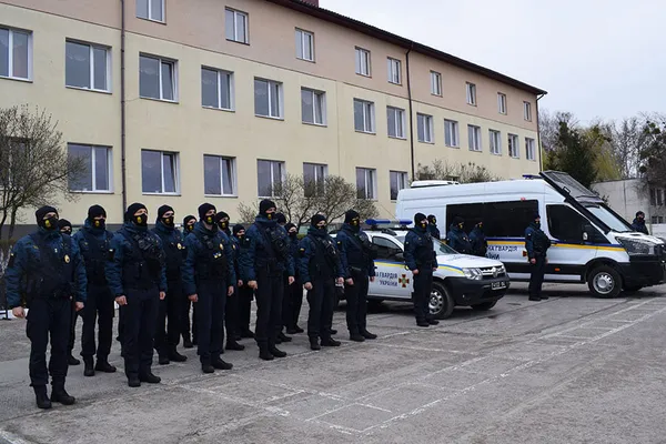 Нацгвардійці патрулюватимуть вулиці Луцька на спецавтомобілі (фото)