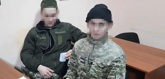 На Волині двом контрабандистам на кордоні вручили повістки (фото)