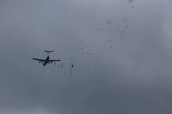 Як на Волині військові літуни тренувалися (фото) 