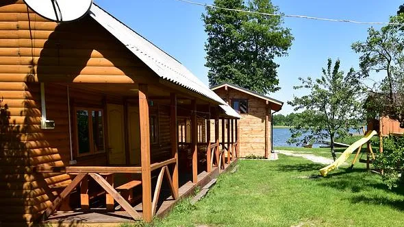 Скільки коштує відпочити на Світязі: ціни на дорогу, житло та усе необхідне