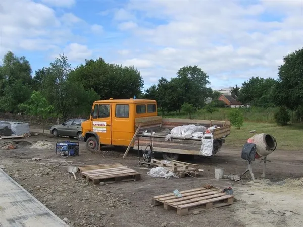 На Волині викладають доріжку неякісною бруківкою за 2 мільйони
