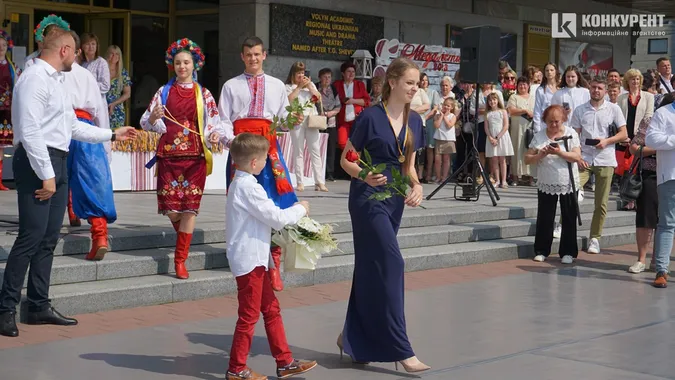 У Луцьку нагородили медалістів: як все було (дуже багато фото)