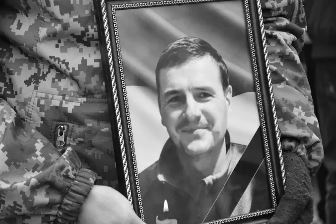 У Луцьку попрощалися із загиблим на Донеччині Андрієм Кінахом (фото)