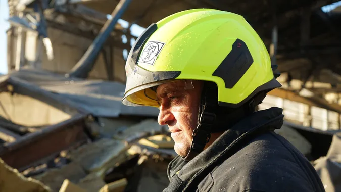 Напередодні професійного свята показали незламних волинських рятувальників (фото)