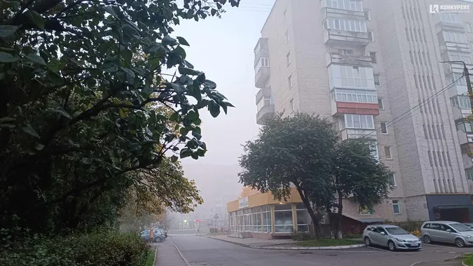 Луцьк огорнув густий туман (фото)