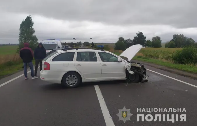 Поліція з'ясовує обставини ДТП, у Луцькому районі, якій постраждав 5-річний хлопчик (фото, відео)