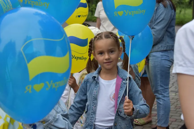 У Луцьку урочисто підняли Олімпійський прапор (фото)