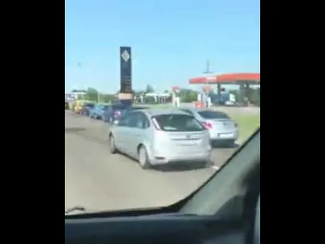 На Волині утворилась багатокілометрова черга на дорозі до Світязя