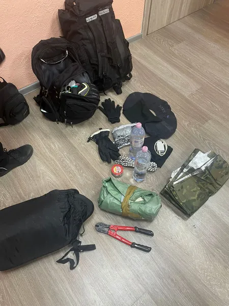 Волинянин віз «мандрівників» до кордону, але не довіз (фото)