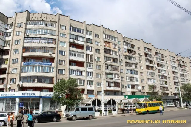 Магазину навпроти «Версаля» не дозволили працювати всю ніч