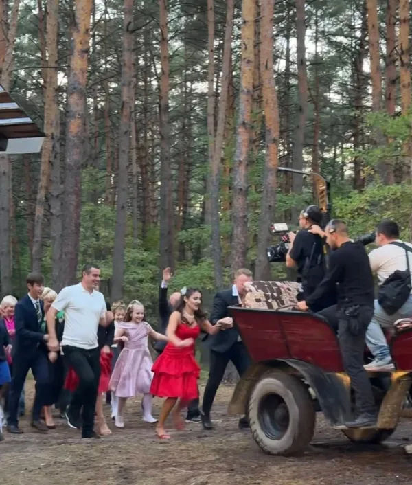120 гостей, 4 людини і 5–6 годин: як MULTICOOK створив весільне застілля для кліпу Романа Скорпіона