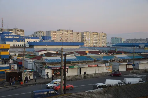 У Луцьку сесія вирішить, чи відкриватимуть ринки