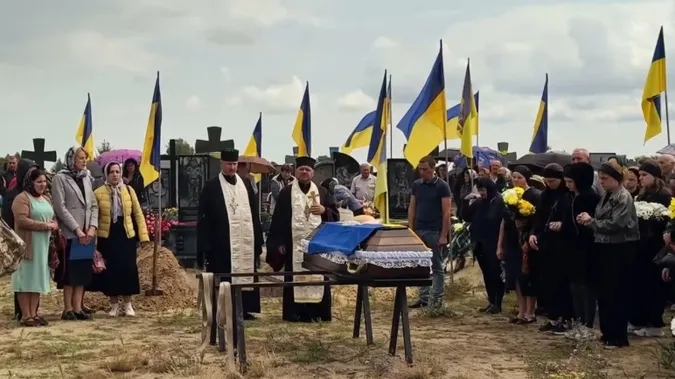 На Волині попрощались із Героєм Олександром Комбаровим