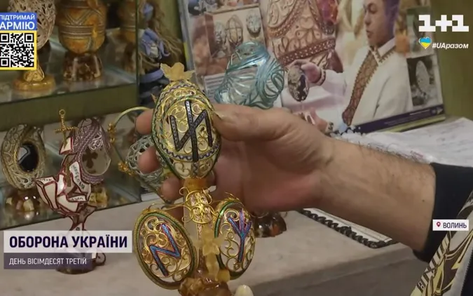 «Волинський Фаберже» створив оберіг для бійців з «Азовсталі»