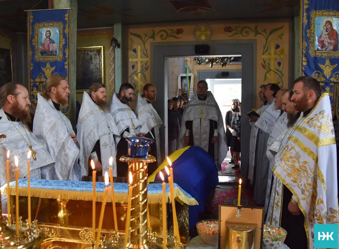 Майже рік вважався зниклим: на Волині попрощалися з воїном Олександром Динем