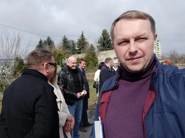 Зруйновані теплиці і покинуті автівки: як врятувати «Парки та сквери Луцька» (фото)