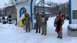 Громада у скорботі: у Луцькому районі попрощалися із бійцем Олександром Кувшиновим (фото)