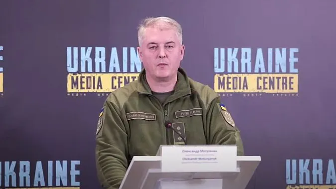 У Чорному морі перебуває три російських носії крилатих ракет, – Міноборони