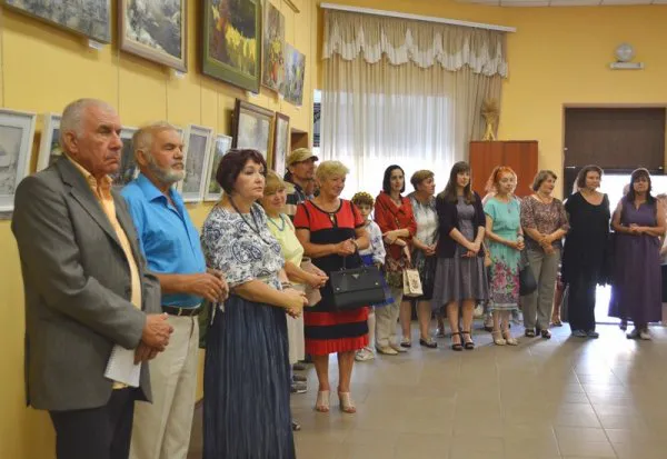 У Ковелі діє виставка живопису та графіки «Палітра рідного краю» (фото)
