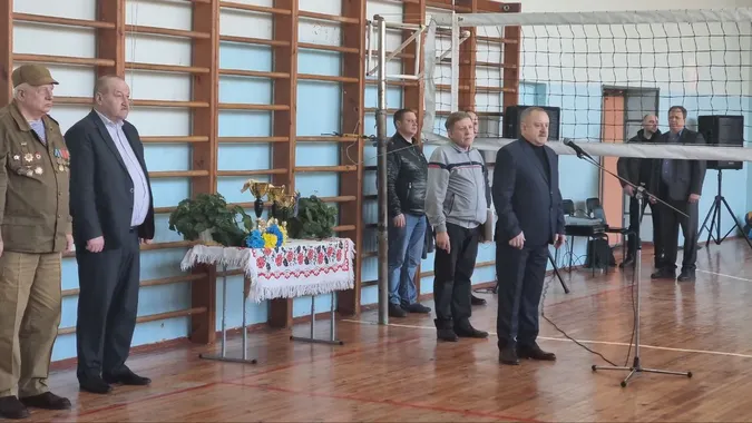 У щорічному волейбольному турнірі у Підгайцях перемогли рятувальники (фото)