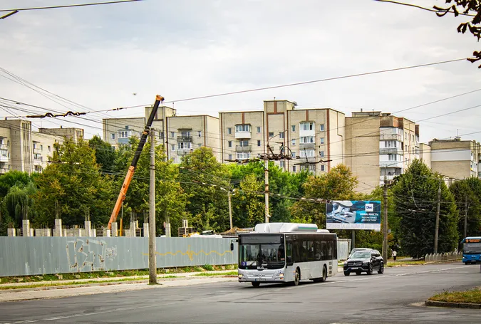 Чому з луцьких маршрутів зникли великі «МАНи» (фото)